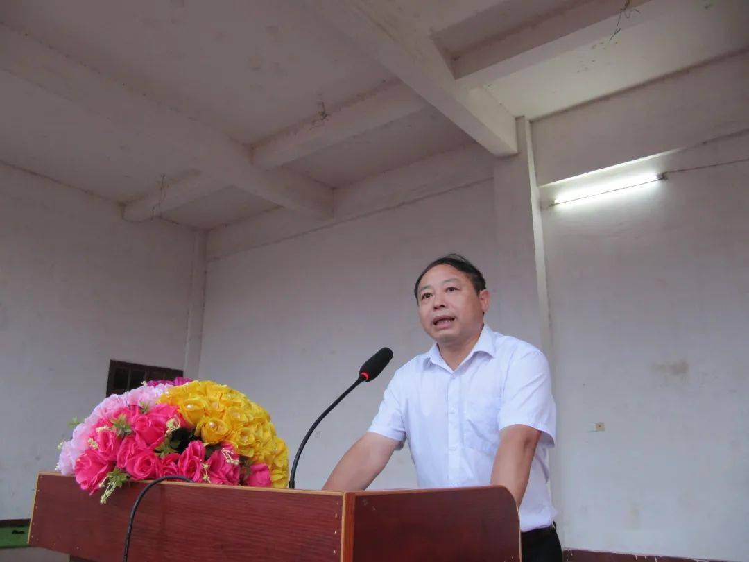 67高安灰埠中学20192020学年度下学期奖学金名单公布