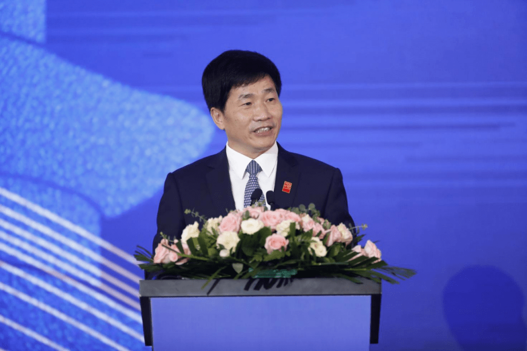 浙江省委常委,宣传部长朱国贤,杭州市委副书记,市长刘忻,中国新闻社