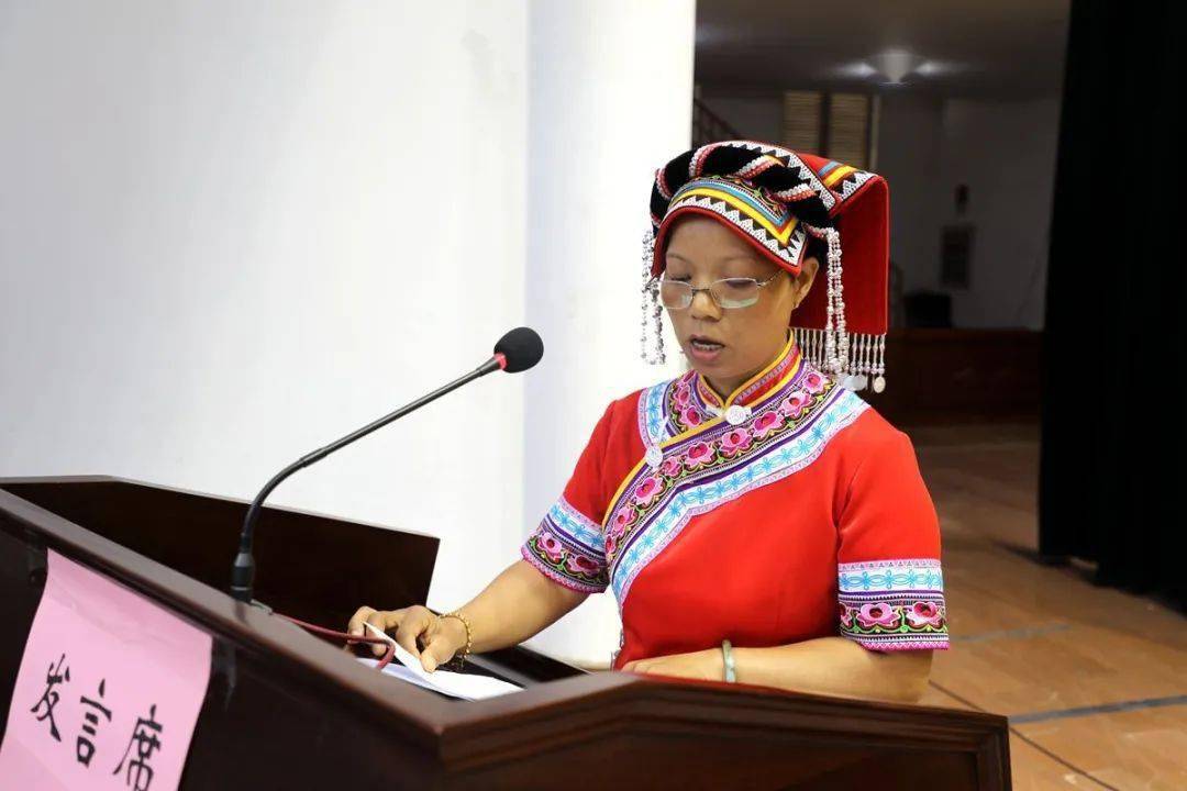 元江县争创全省全国民族团结进步示范县推进会召开