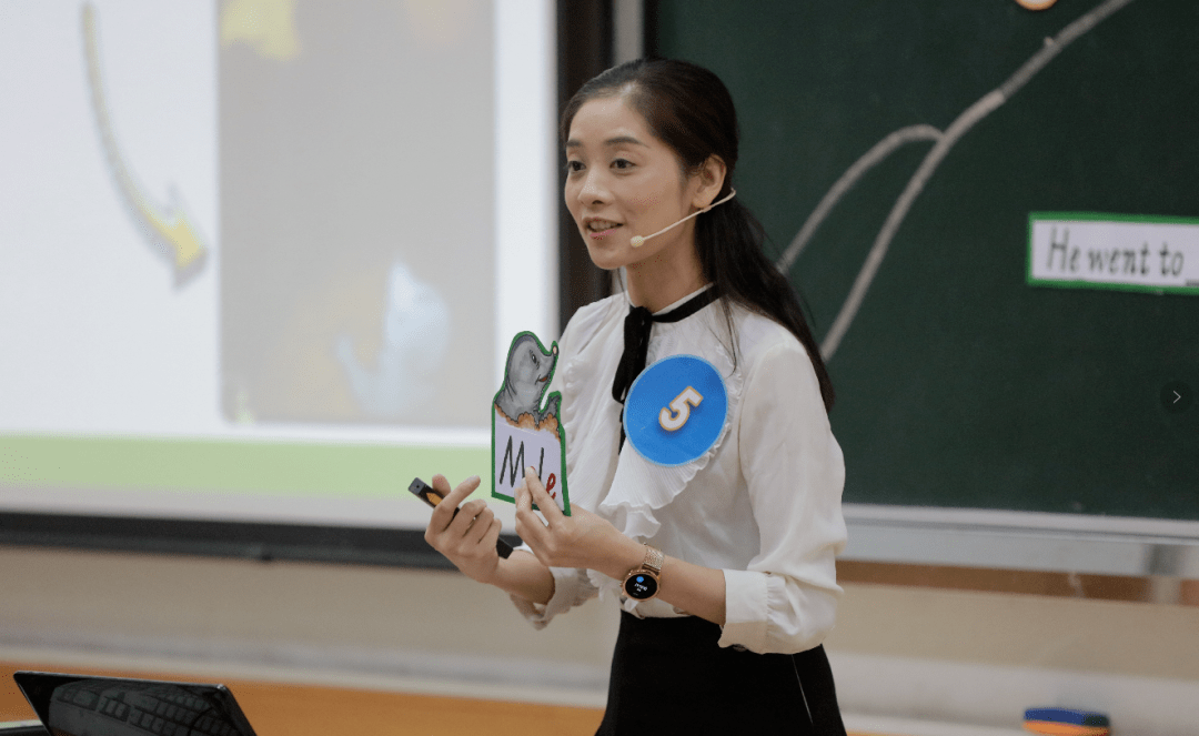 顺德小学英语教师教学技能比赛课例分享04