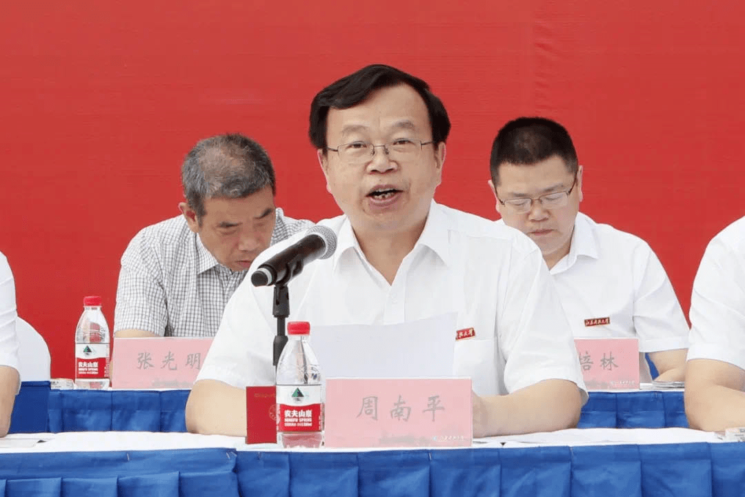 高校书记校长第一课72江苏科技大学周南平不负芳华做奋斗的追梦人