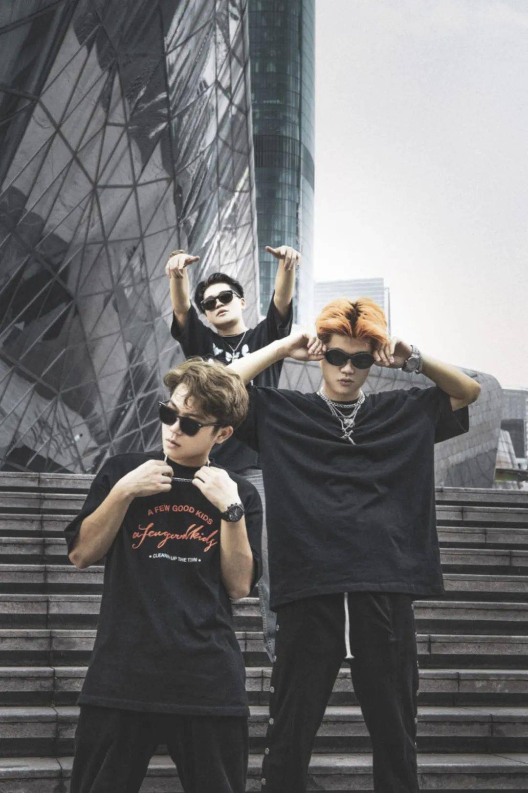 1010周六louiemusichiphopshow