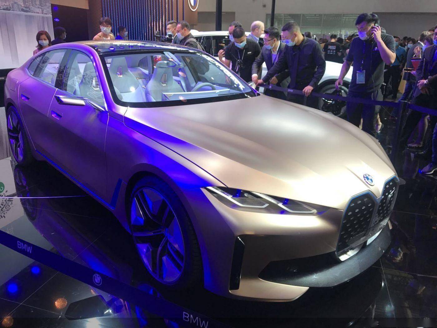 2021年量产 宝马纯电动i4概念车国内首发