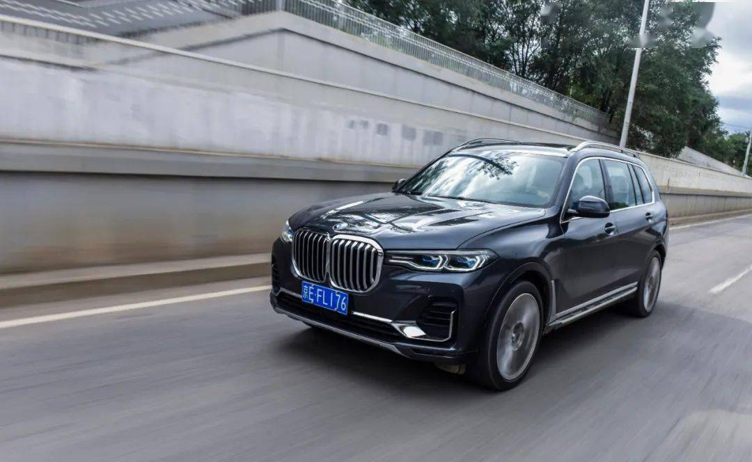 舰走偏锋试驾bmwx7xdrive40i