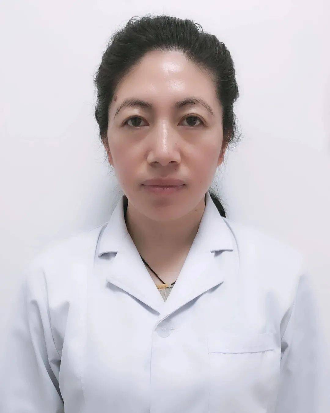 简 介男毕业于澍青医专执业医师;先后在郑大二附院进修学习从事