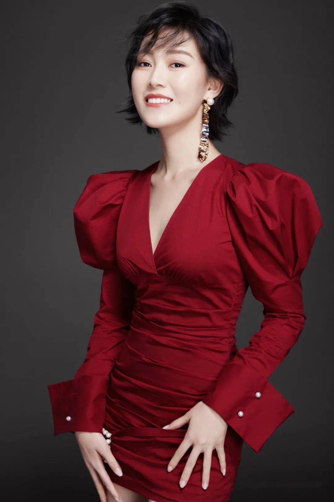 好男儿就是要当兵》《撸起袖子加油干》《带着父母去旅行》《老房子》