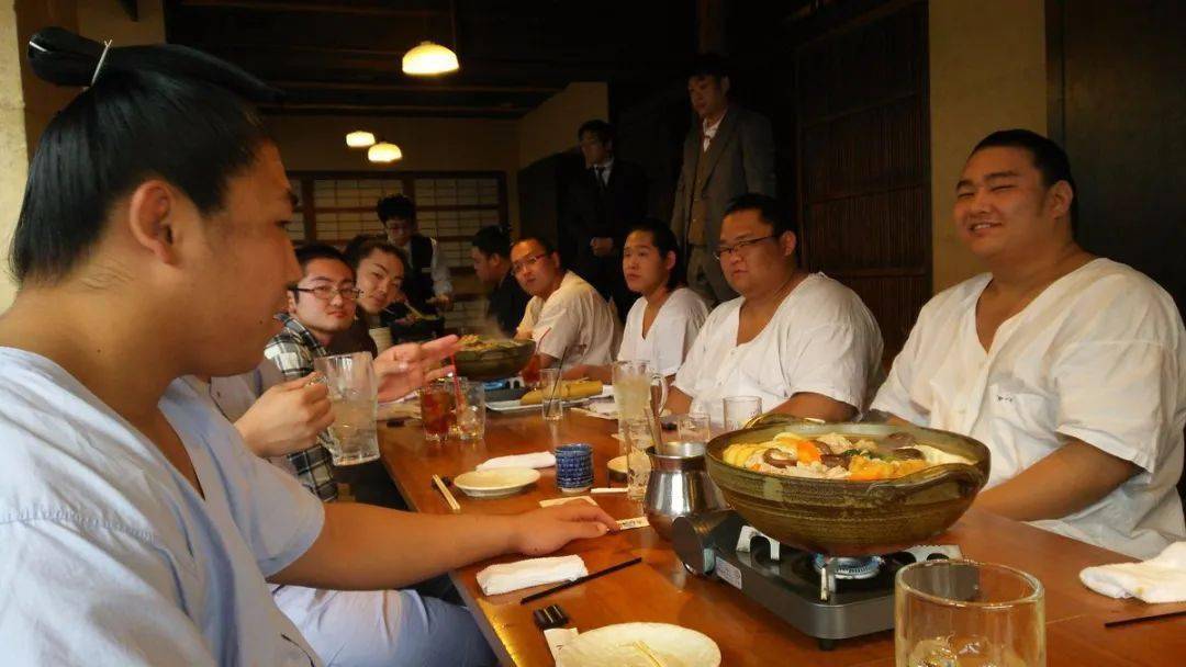 日本相扑,有点东西