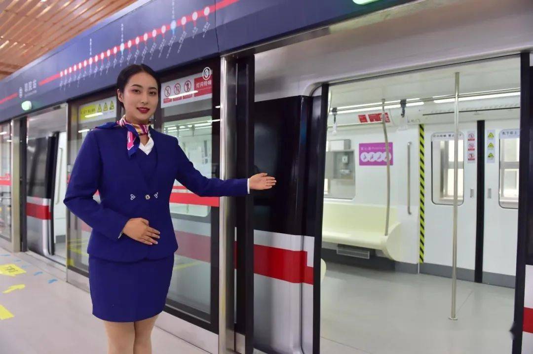 聚焦杨职│地铁杨凌职院站到了请上车