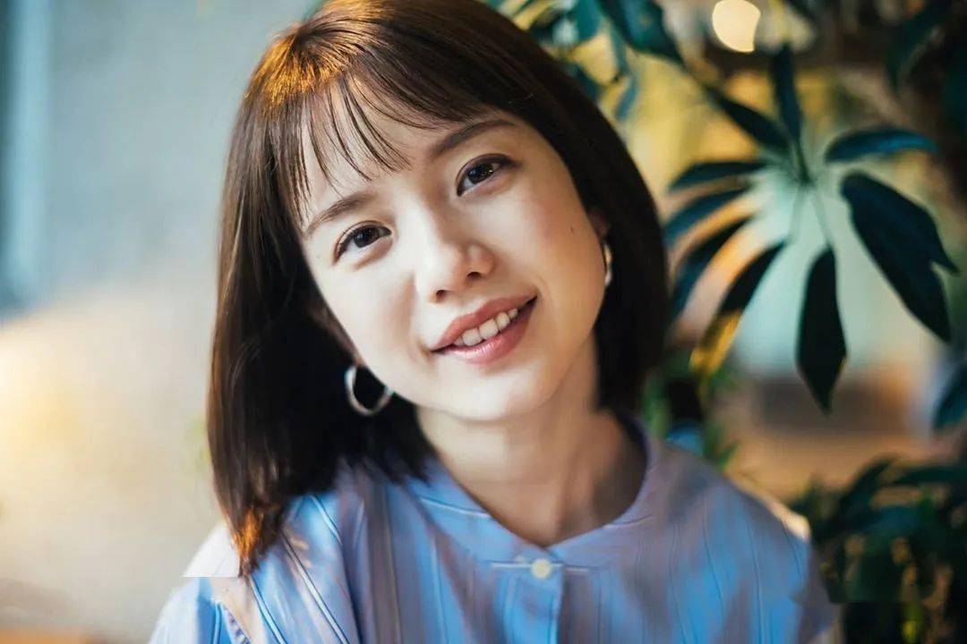 入秋的第一颗糖来自甜度100的弘中绫香