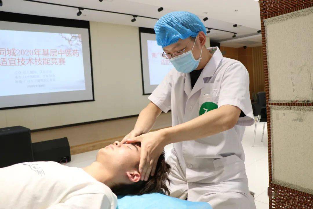 中医药科技开发：推动传统医学与现代科技融合发展的新动力