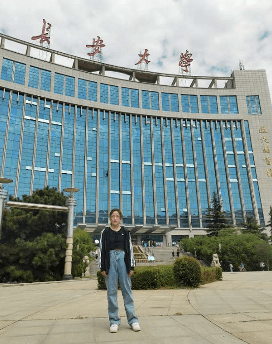新生风采南乐县一中王琳双一流大学艺考生勇敢追梦的你每一步都是伟大
