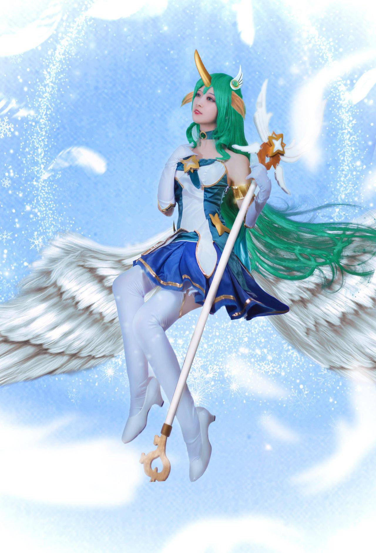 英雄联盟 星之守护者索拉卡cosplay 运用星光的力量