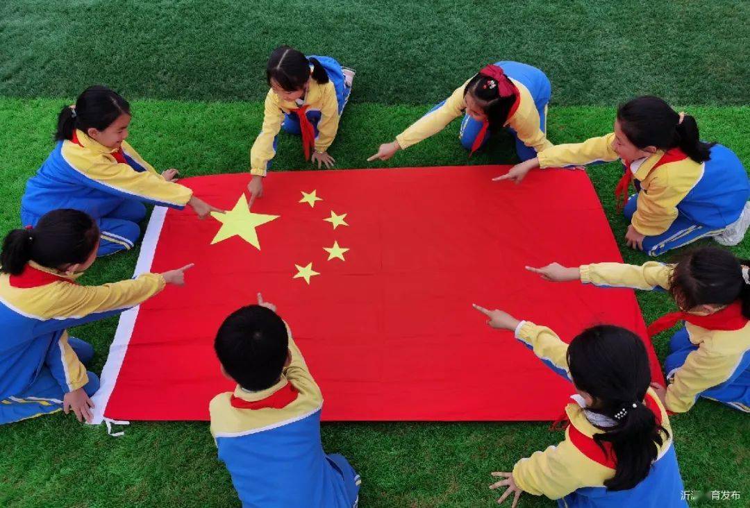 【国庆献礼】倡导国庆新民俗 打造爱国活动周_比赛