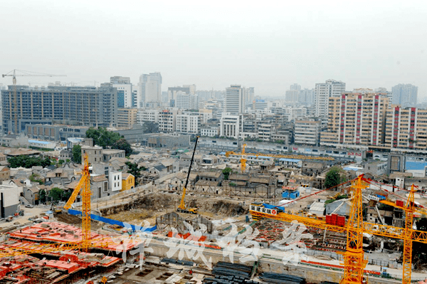 2007年以来,禅城区委,区政府贯彻落实佛山市委,市政府提出在全市全面