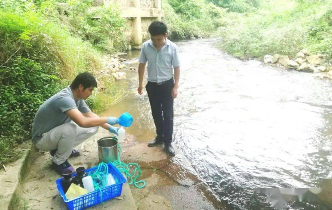 余锡军还负责新建了洎水河河口国家地表水水质自动监测站,双溪水库