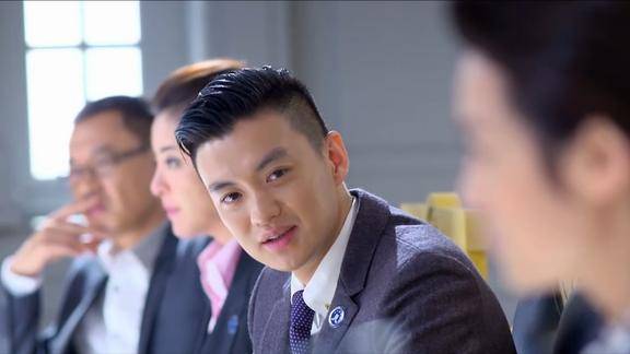 金牌律师:苏东不愧是顶级律师,证据找的恰到好处,让原告难受