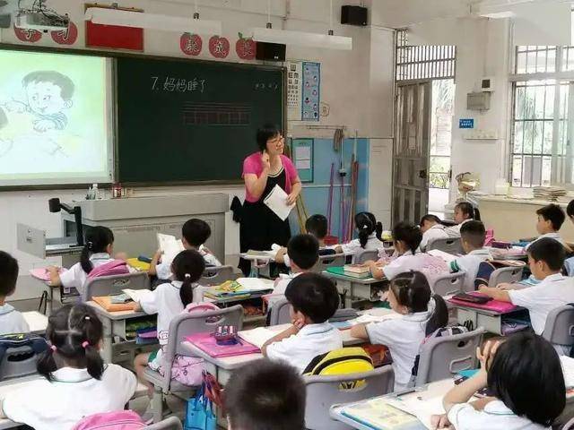 江门棠下小学图片