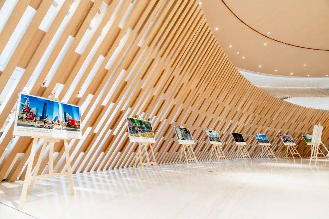 广州新晋艺术生活馆来了国庆期间还能看灯光秀和音乐派对