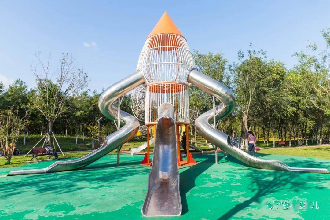 遛娃圣地!大兴这个公园里竟藏着个"小型游乐园"_手机搜狐网