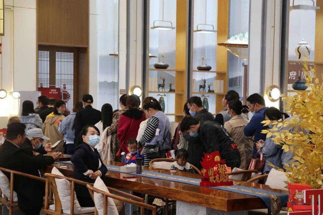 全是人!禹州这里迎来"现象级"红盘!火爆程度.