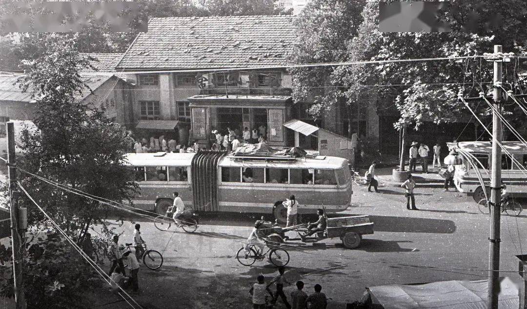 看常山这些新老照片中可有你的芳华