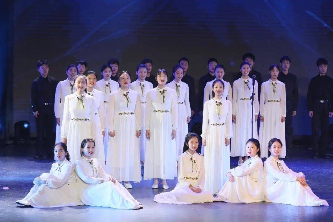 正青春!宁波市李惠利中学庆祝建校30周年