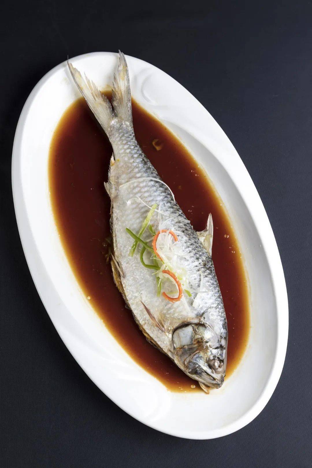 鲥鱼长得这么路人为啥人们都爱它