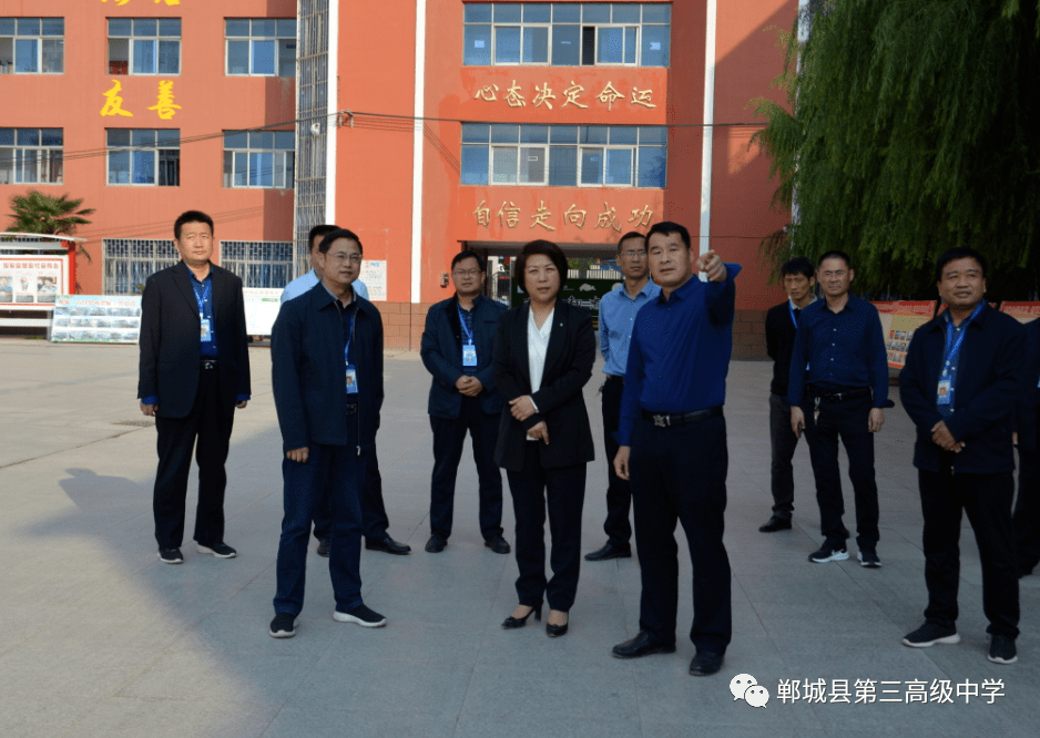 县政府副县长肖炜到三高检查创文工作