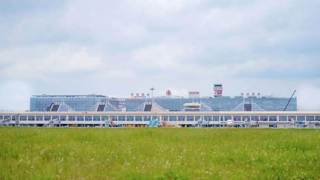 68万人次,海南三大机场同比实现正增长