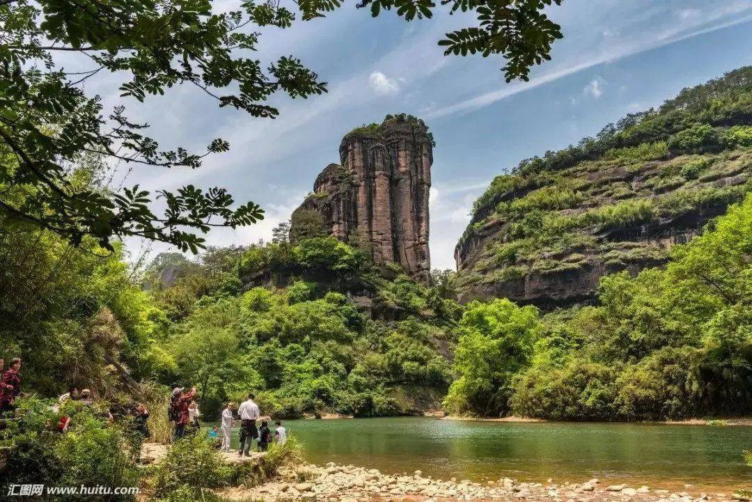 武夷山专列品质游武夷山大红袍一线天动车专列2日游