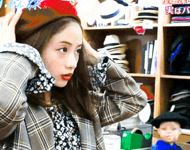 石原里美的贝雷帽瘦脸法真的很美帽过人