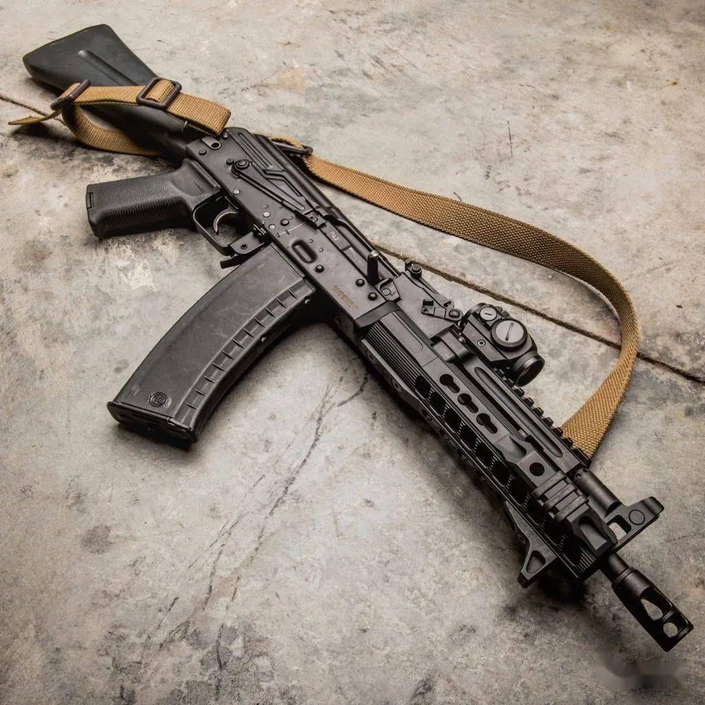 大热武器使用slr公司配件拼装的ak美图欣赏