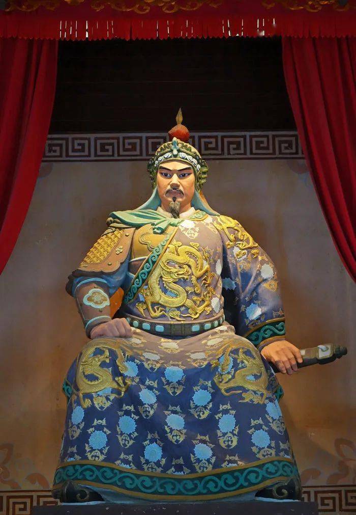 内无粮草,外无援兵,岳元帅思量对策寸断愁肠.