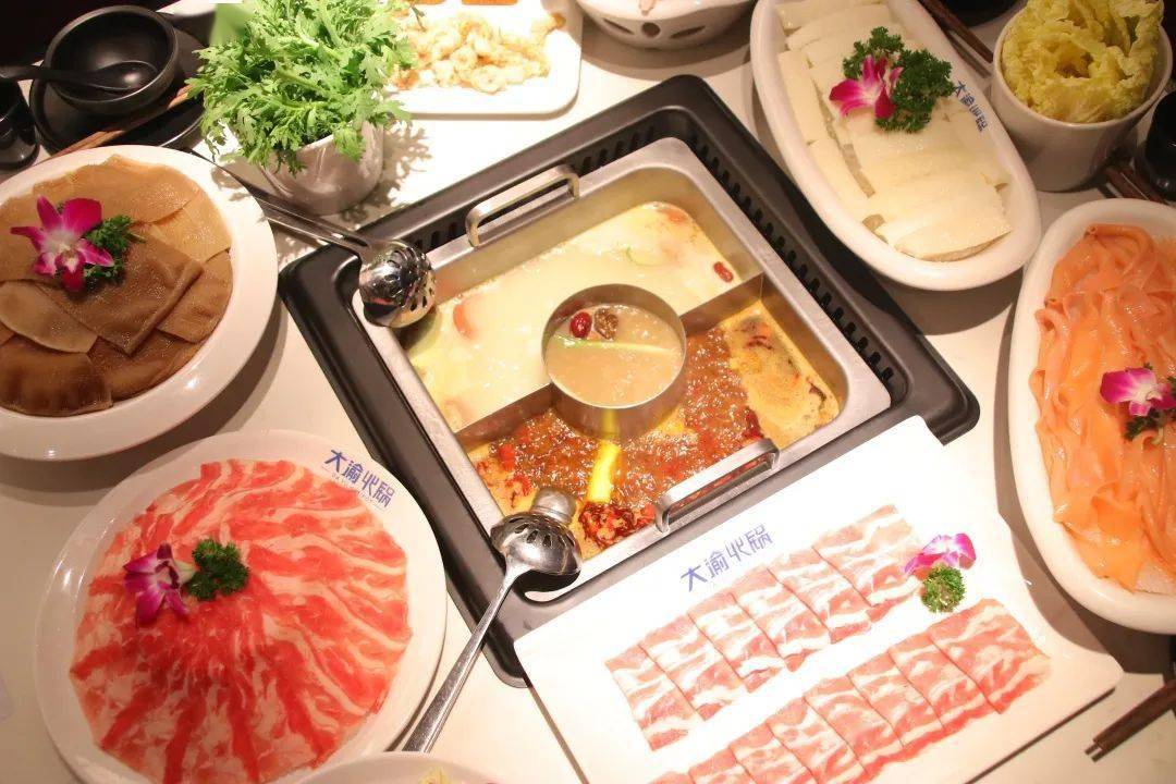 义乌万达店大渝火锅夜宵场28折正式嗨起锅底怒砸300万不好吃就退货