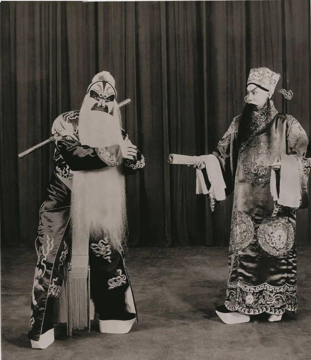 萧萧落木 不尽长江——敬悼谭元寿先生 | 张斯琦