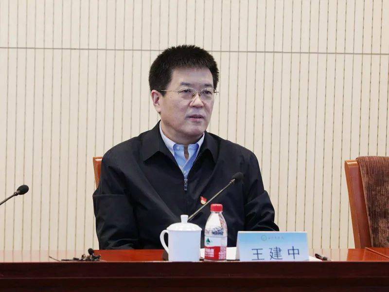 换帅三所高校迎来新任一把手