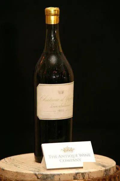 在2011年7月,一瓶1811年的滴金酒庄葡萄酒以75,000英镑的高价被拍卖
