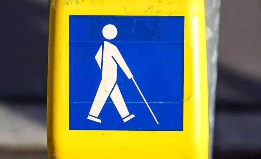 20岁盲人自述不会算命喜欢编程