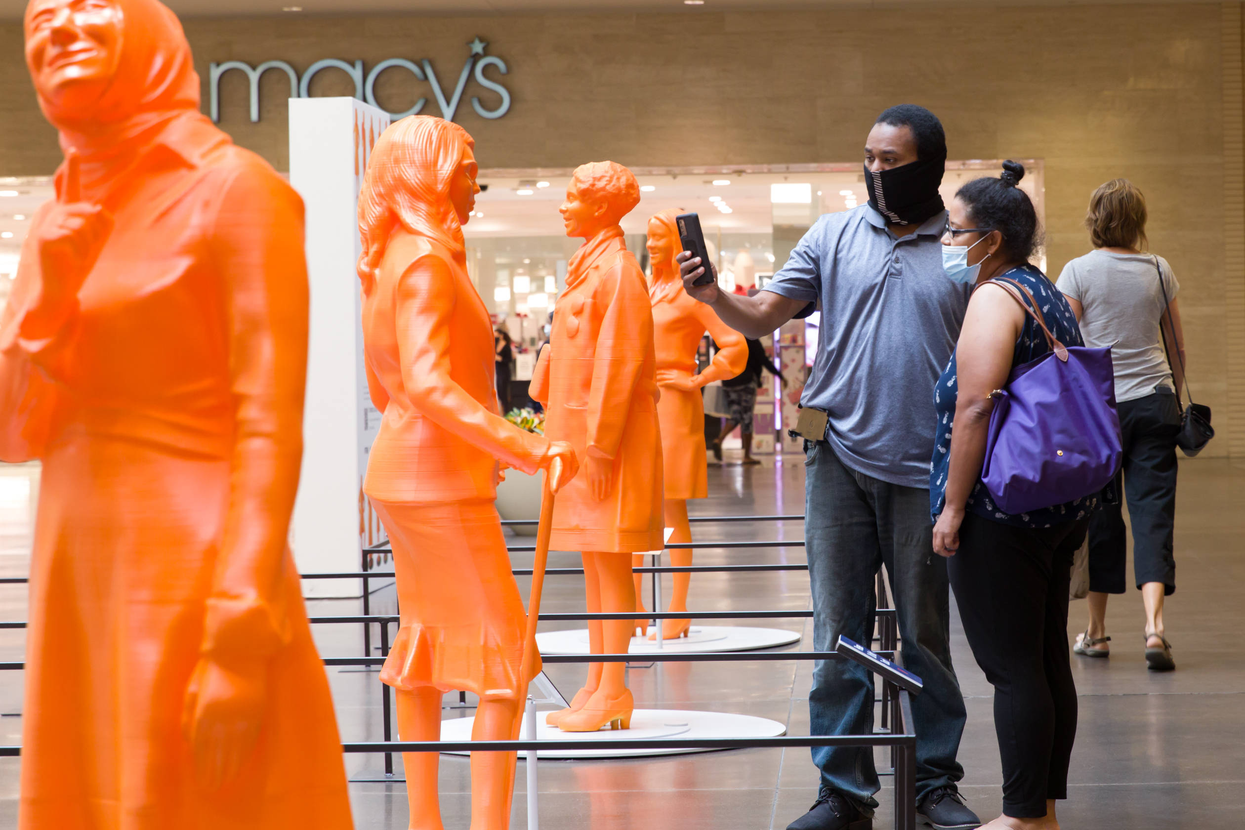 美国达拉斯展出3d打印的女性科学家雕像