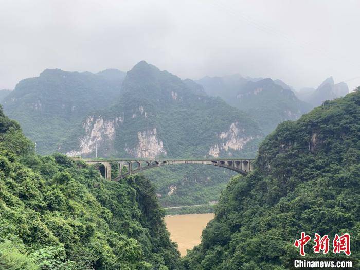 g348三峡公路改扩建启动 打造峡江景观廊道