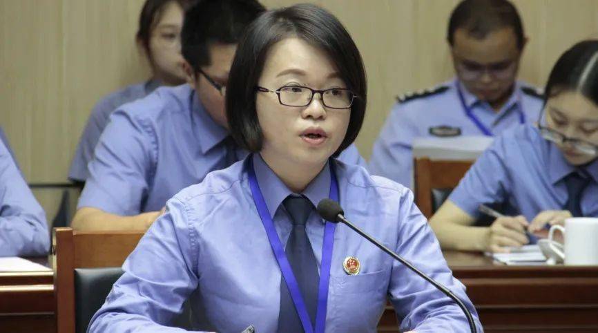 郑 军第五检察部主任 吴云玲第四检察部主任 谢 晶第三检察部主任 杨