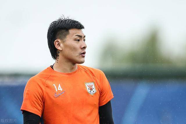 山东鲁能防守固若金汤,球队在进攻端应表现的更加积极_王大雷