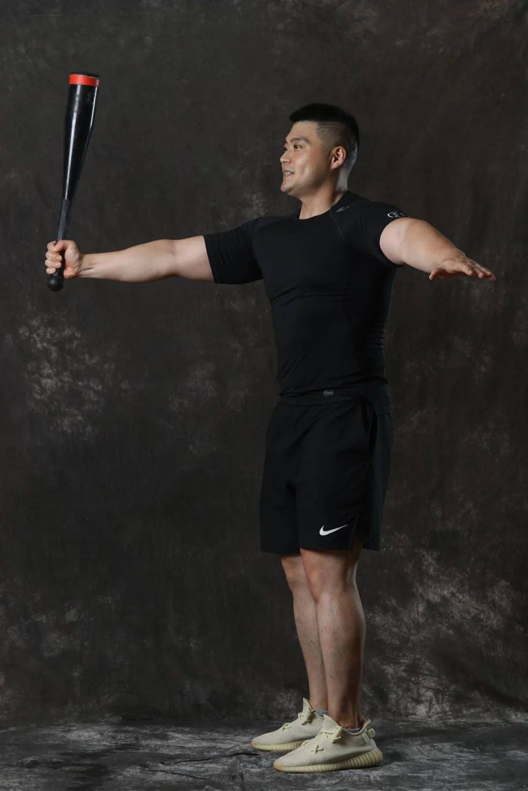 酒店可能是躺着和健身离得最近的地方