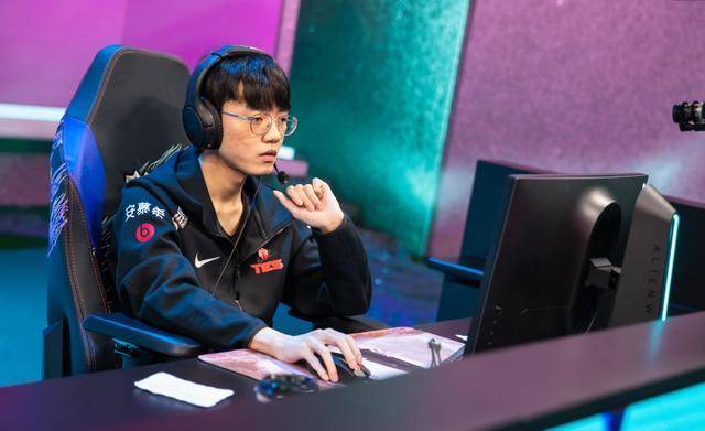 滔搏险胜fnc后状态如何辅助预言家我们现在训练赛谁都打不过