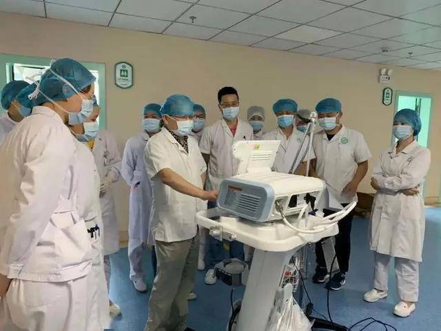 汉川市中医医院肺病科主任医生刘国华,作为"全国抗击新冠肺炎疫情先进