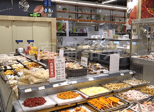 永辉超市卖的豆卷是馊的?!一看生产日期更出人意料……_熟食