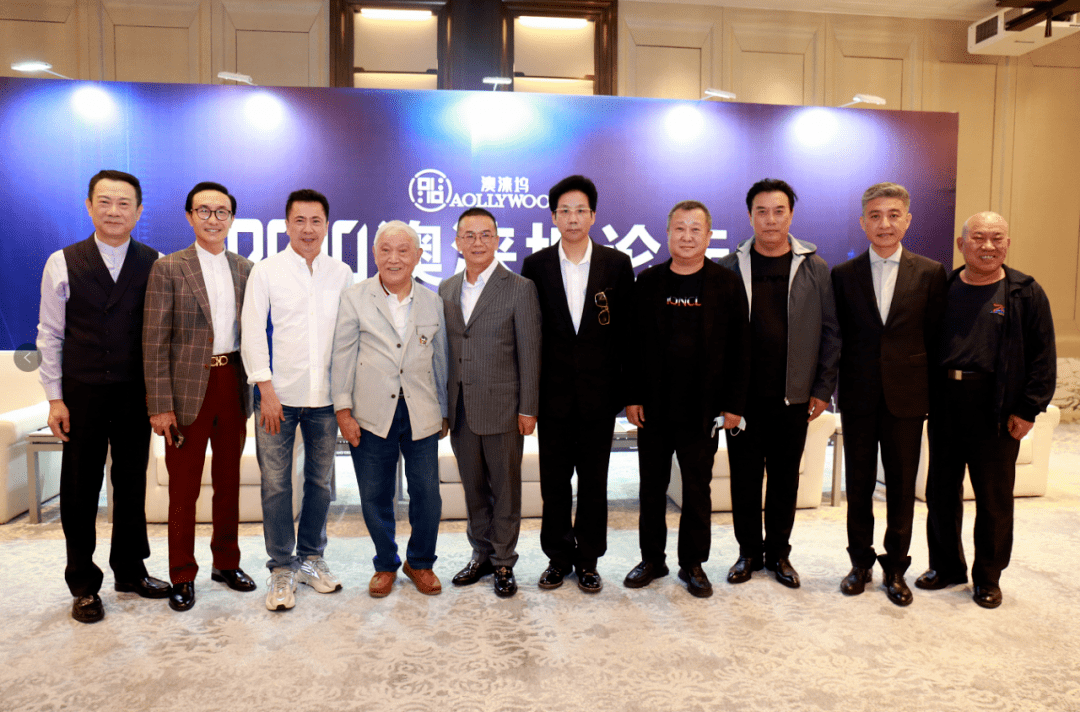 国华影视基地总裁刘国华出席华鼎奖盛典