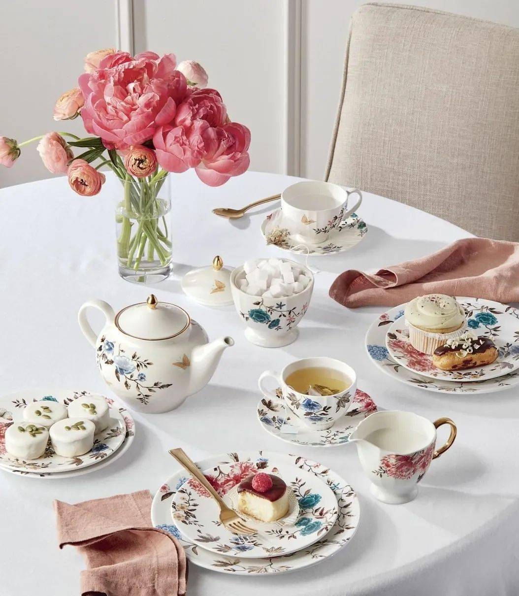 royal albert,maxwell williams的印花系列也是营造传统英式下午茶