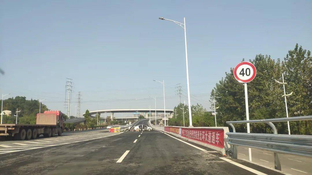 东起新华东路,西至云龙大道,不含上跨桥,路幅由主线及两侧辅道组成