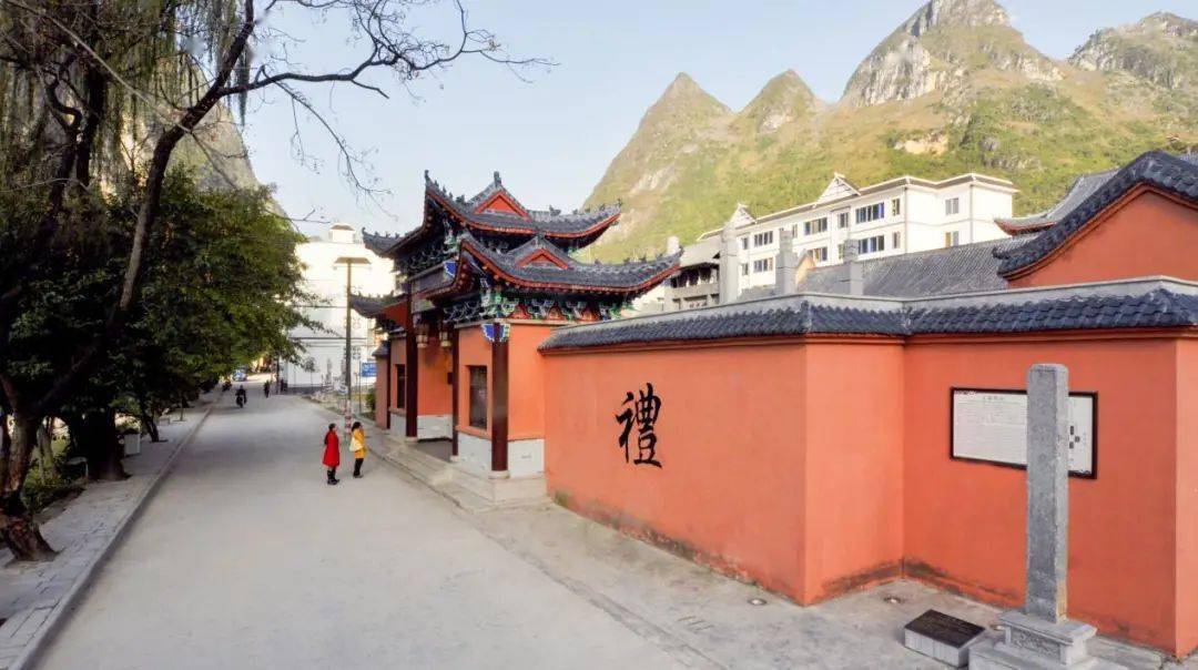 纳灵河谷风景区"长寿之乡"是凌云的又一个别称凌云县百岁以上寿星有